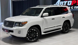 Внедорожник Toyota Land Cruiser 2014 года, 3967000 рублей, Красноярск