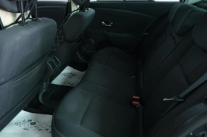 Седан Renault Fluence 2010 года, 849000 рублей, Омск