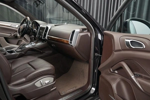 Внедорожник Porsche Cayenne 2011 года, 2757000 рублей, Красноярск