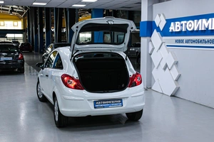Хетчбэк Opel Corsa 2012 года, 595000 рублей, Солонцы
