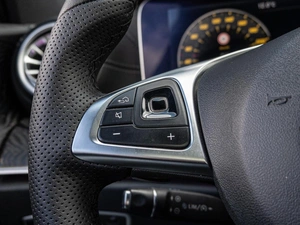 Седан Mercedes-benz E-класс 2017 года, 3450000 рублей, Краснодар