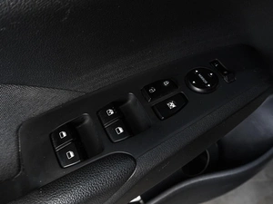 Седан Hyundai Solaris 2019 года, 1179000 рублей, Тюмень