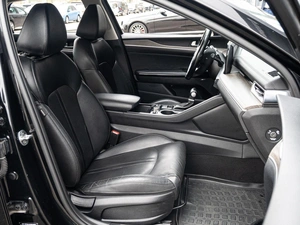 Седан Kia K5 2020 года, 2400000 рублей, Краснодар