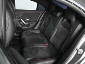 Седан Mercedes-benz CLA-класс 2019 года, 2835000 рублей, Ростов-на-Дону
