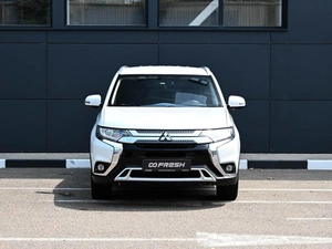 Внедорожник Mitsubishi Outlander 2021 года, 1999000 рублей, Кирилловка