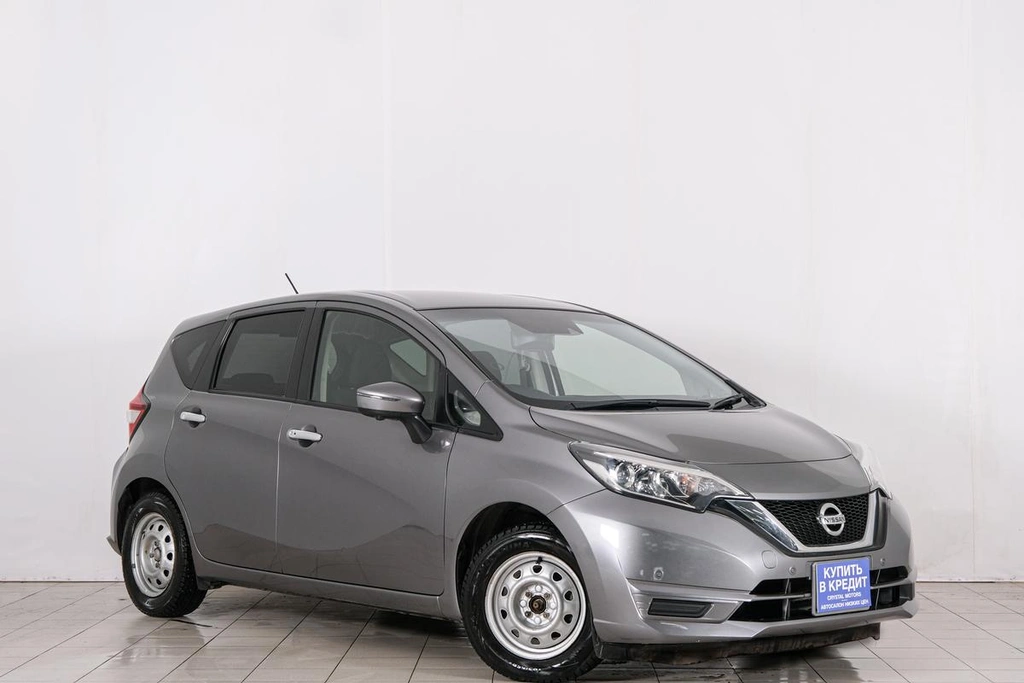 Хетчбэк Nissan Note 2017 года, 939000 рублей, Красноярск