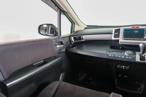 Минивэн Honda Freed 2012 года, 1349000 рублей, Пермь