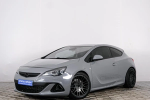Хетчбэк Opel Astra GTC 2012 года, 899000 рублей, Красноярск