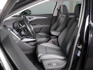 Внедорожник Audi Q5 e-tron 2022 года, 5198000 рублей, Минеральные Воды