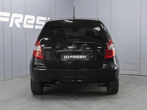 Хетчбэк Mercedes-benz A-класс 2012 года, 920000 рублей, Омск