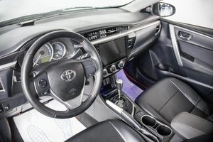 Седан Toyota Corolla 2014 года, 949000 рублей, Пермь