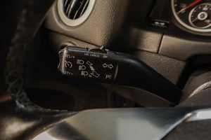 Внедорожник Volkswagen Tiguan 2016 года, 1819000 рублей, Челябинск