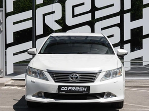 Седан Toyota Camry 2014 года, 1625000 рублей, Волгоград
