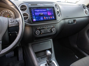 Внедорожник Volkswagen Tiguan 2014 года, 1329000 рублей, Петрозаводск