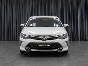 Седан Toyota Camry 2017 года, 2399000 рублей, Тюмень