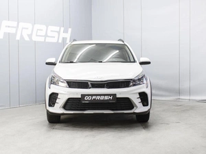 Хетчбэк Kia Rio X 2021 года, 1800000 рублей, Омск