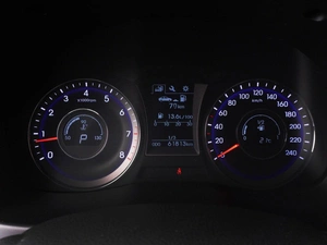 Седан Hyundai i40 2015 года, 1775000 рублей, Красный Пахарь
