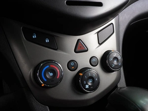 Седан Chevrolet Aveo 2012 года, 479000 рублей, Воронеж