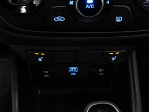 Седан Hyundai Solaris 2019 года, 1569000 рублей, Ставрополь