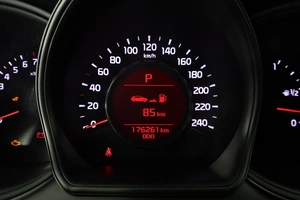 Хэтчбек Kia Ceed 2015 года, 1190000 рублей, Брянск