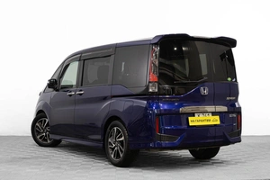 Минивэн Honda Stepwgn 2015 года, 1659000 рублей, Барнаул