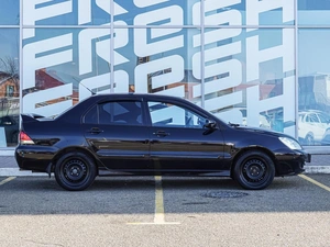 Седан Mitsubishi Lancer 2005 года, 498000 рублей, Краснодар