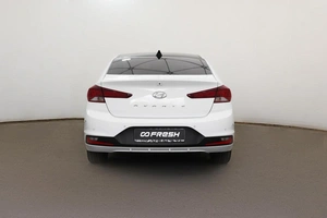 Седан Hyundai Avante 2018 года, 1889000 рублей, Орёл