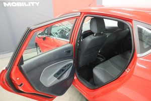 Хэтчбек Ford Fiesta 2008 года, 850000 рублей, Курск