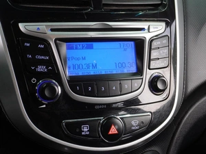Седан Hyundai Solaris 2014 года, 954000 рублей, Воронеж