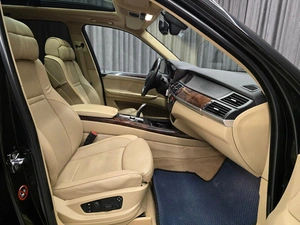 Внедорожник BMW X5 2007 года, 1350001 рублей, Красноярск