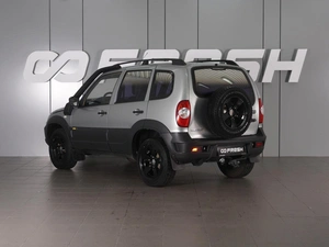 Внедорожник Chevrolet Niva 2015 года, 572000 рублей, Минеральные Воды