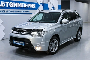 Внедорожник Mitsubishi Outlander 2013 года, 1598000 рублей, Солонцы
