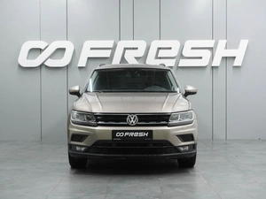 Внедорожник Volkswagen Tiguan 2019 года, 2399000 рублей, Воронеж