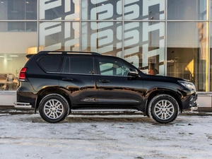 Внедорожник Toyota Land Cruiser Prado 2017 года, 5469000 рублей, Самара