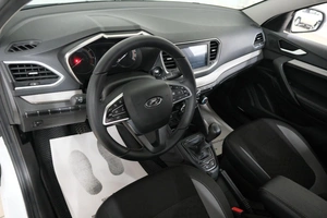 Седан ВАЗ (LADA) Vesta 2023 года, 1449000 рублей, Омск