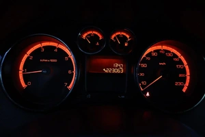 Хэтчбек Peugeot 308 2010 года, 420000 рублей, Брянск