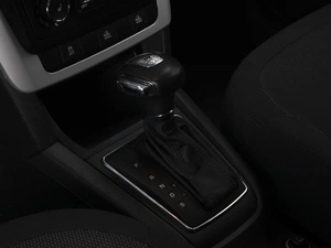 Внедорожник Skoda Yeti 2012 года, 860000 рублей, Омск