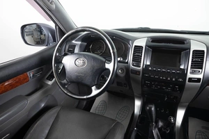 Внедорожник Toyota Land Cruiser Prado 2006 года, 2009000 рублей, Пермь