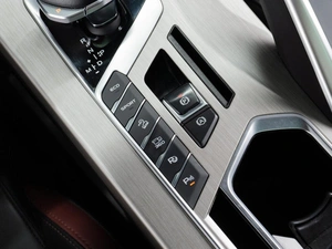 Внедорожник Geely Coolray 2023 года, 1940000 рублей, Тюмень