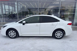 Седан Toyota Corolla 2021 года, 1755000 рублей, Солонцы