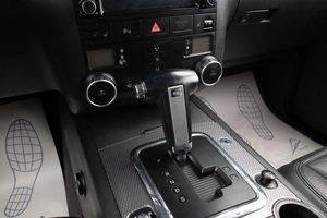 Внедорожник Volkswagen Touareg 2005 года, 989000 рублей, Оренбург
