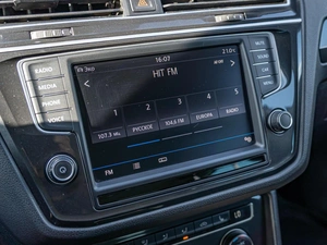 Внедорожник Volkswagen Tiguan 2017 года, 2345000 рублей, Краснодар