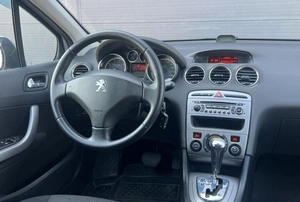 Седан Peugeot 408 2012 года, 560000 рублей, Солонцы