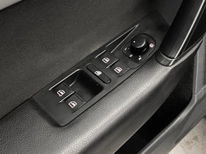 Седан Volkswagen Passat 2011 года, 730000 рублей, Красноярск