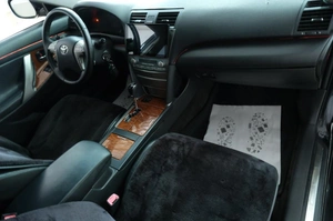 Седан Toyota Camry 2007 года, 899000 рублей, Омск