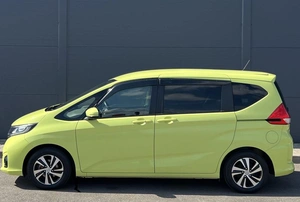 Минивэн Honda Freed 2018 года, 1320000 рублей, Солонцы