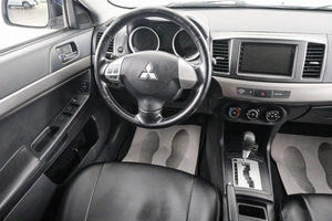 Седан Mitsubishi Lancer 2012 года, 999000 рублей, Красноярск