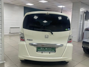 Минивэн Honda Freed 2012 года, 1085000 рублей, Ачинск