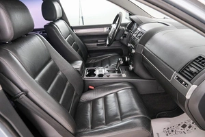 Внедорожник Volkswagen Touareg 2006 года, 899000 рублей, Красноярск