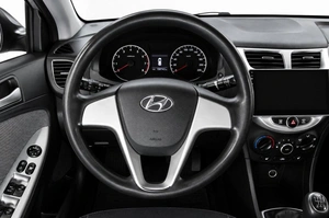 Седан Hyundai Solaris 2014 года, 859000 рублей, Челябинск